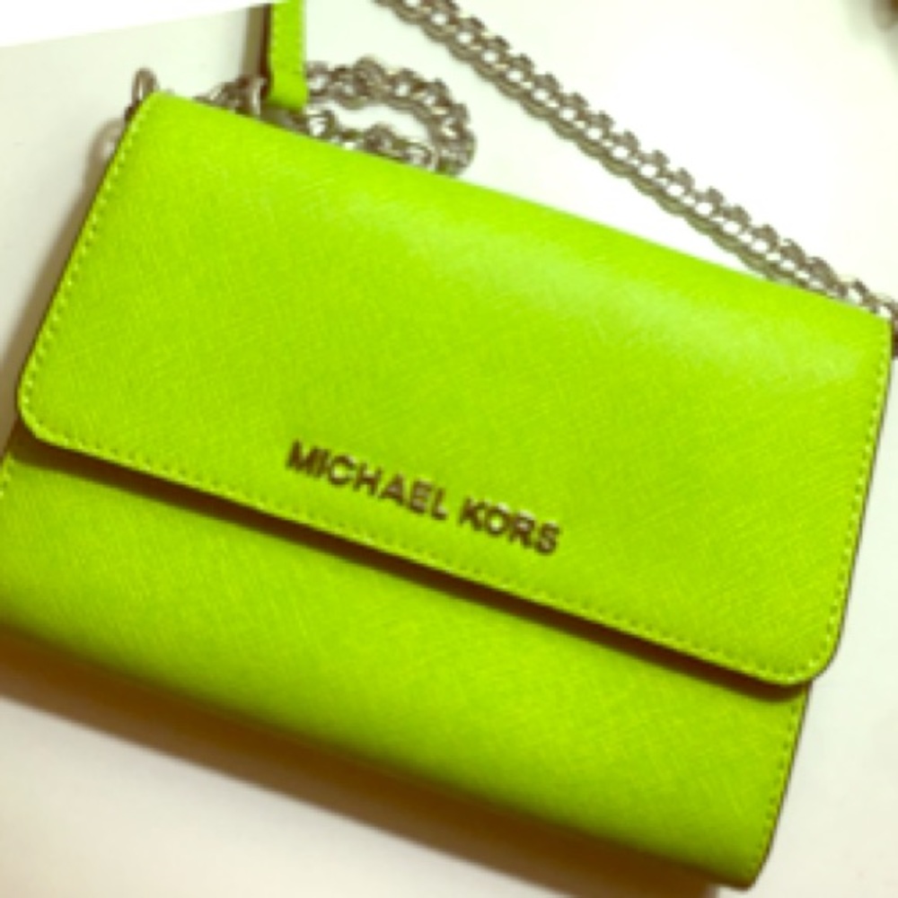 Michael Khors Neon green cross body